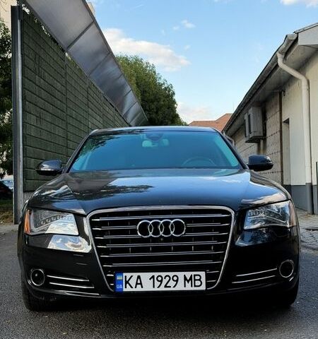 Черный Ауди А8, объемом двигателя 3.99 л и пробегом 157 тыс. км за 17900 $, фото 1 на Automoto.ua