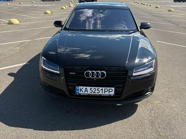 Чорний Ауді A8, об'ємом двигуна 3 л та пробігом 130 тис. км за 24500 $, фото 1 на Automoto.ua