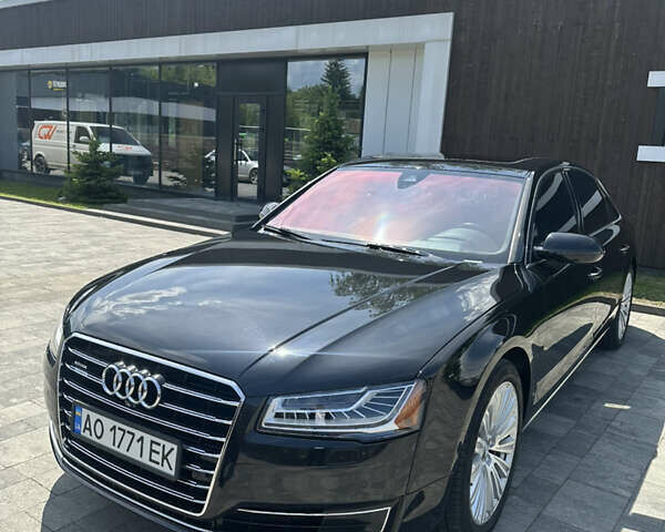 Черный Ауди А8, объемом двигателя 3 л и пробегом 170 тыс. км за 22500 $, фото 1 на Automoto.ua