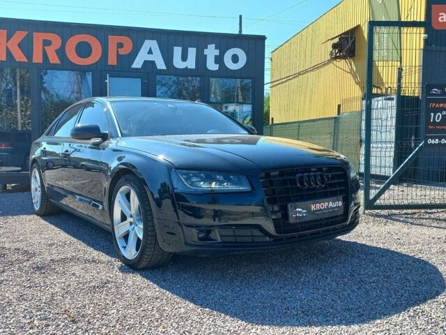 Чорний Ауді A8, об'ємом двигуна 3 л та пробігом 200 тис. км за 20000 $, фото 1 на Automoto.ua