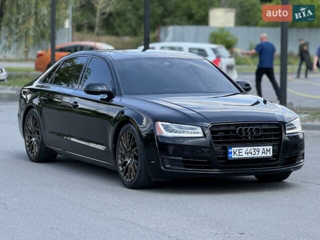 Черный Ауди А8, объемом двигателя 3 л и пробегом 111 тыс. км за 23999 $, фото 1 на Automoto.ua