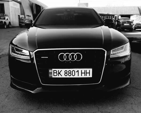 Черный Ауди А8, объемом двигателя 3 л и пробегом 130 тыс. км за 29000 $, фото 1 на Automoto.ua