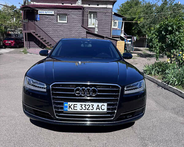 Черный Ауди А8, объемом двигателя 3 л и пробегом 167 тыс. км за 29700 $, фото 1 на Automoto.ua