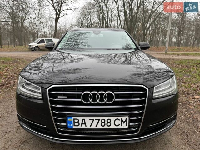 Черный Ауди А8, объемом двигателя 2.97 л и пробегом 202 тыс. км за 25000 $, фото 1 на Automoto.ua