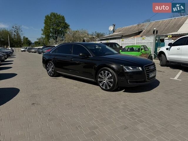 Черный Ауди А8, объемом двигателя 2.97 л и пробегом 240 тыс. км за 27500 $, фото 1 на Automoto.ua