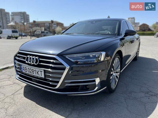 Черный Ауди А8, объемом двигателя 3 л и пробегом 70 тыс. км за 45500 $, фото 1 на Automoto.ua