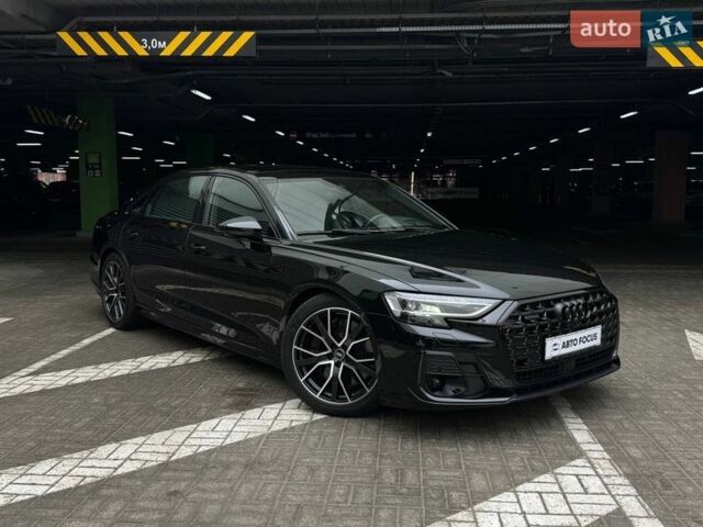 Чорний Ауді A8, об'ємом двигуна 3.99 л та пробігом 24 тис. км за 68990 $, фото 1 на Automoto.ua