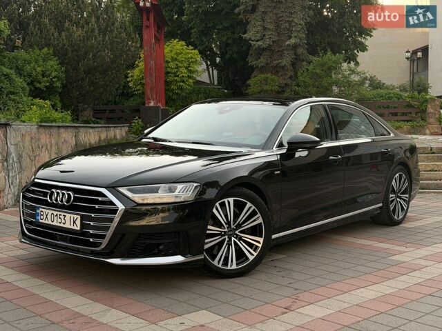 Черный Ауди А8, объемом двигателя 4 л и пробегом 110 тыс. км за 48700 $, фото 1 на Automoto.ua