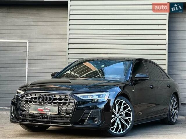 Черный Ауди А8, объемом двигателя 3 л и пробегом 56 тыс. км за 66900 $, фото 1 на Automoto.ua