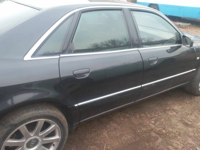 Чорний Ауді A8, об'ємом двигуна 3.3 л та пробігом 400 тис. км за 2898 $, фото 1 на Automoto.ua