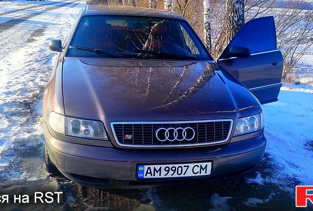 Ауді A8, об'ємом двигуна 4.2 л та пробігом 340 тис. км за 2700 $, фото 1 на Automoto.ua