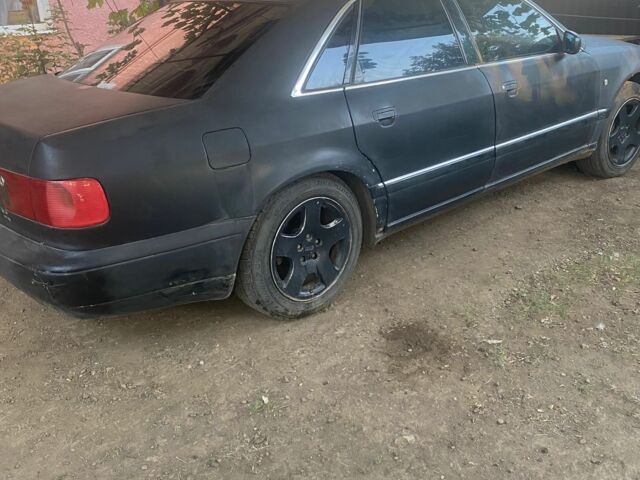 Ауди А8, объемом двигателя 2.8 л и пробегом 600 тыс. км за 2700 $, фото 1 на Automoto.ua