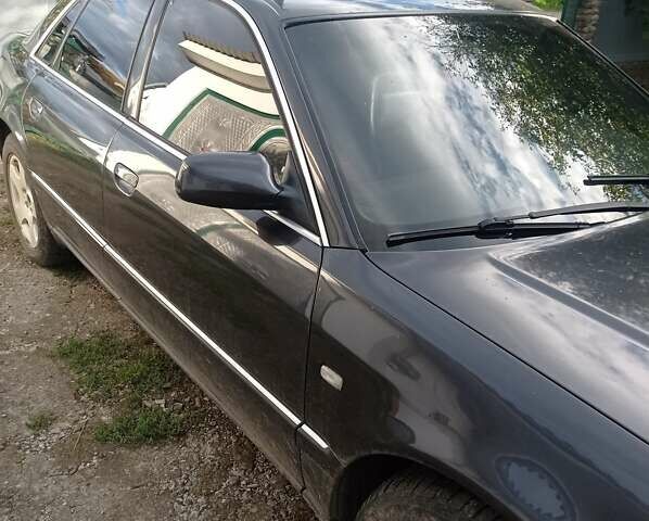 Ауди А8, объемом двигателя 2.5 л и пробегом 360 тыс. км за 4800 $, фото 1 на Automoto.ua