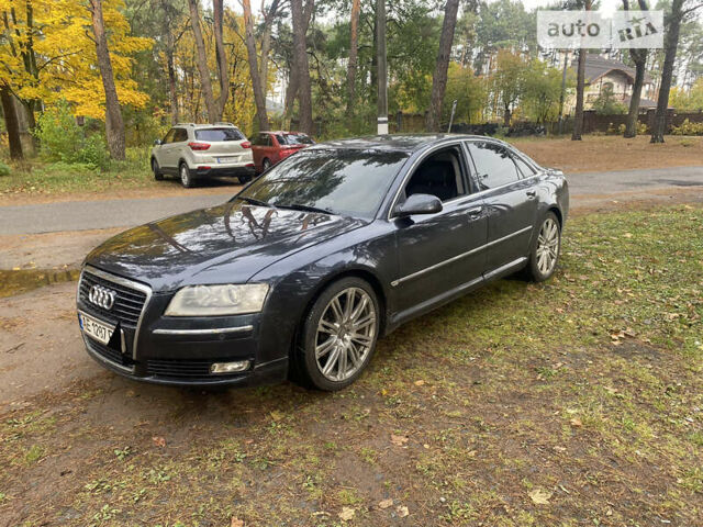 Ауди А8, объемом двигателя 3 л и пробегом 300 тыс. км за 6500 $, фото 1 на Automoto.ua