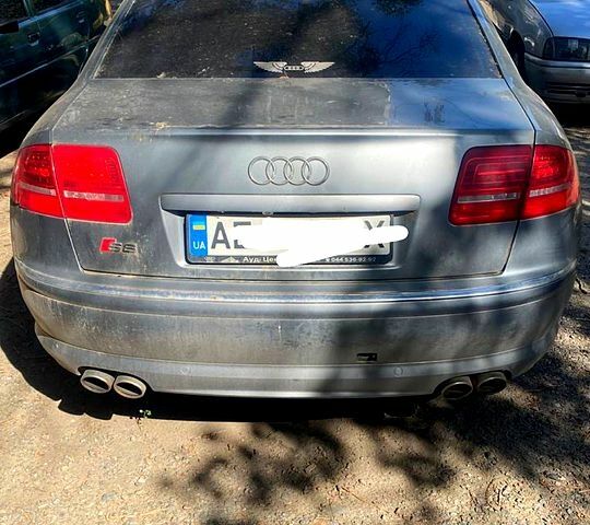 Ауді A8, об'ємом двигуна 5.2 л та пробігом 0 тис. км за 14000 $, фото 1 на Automoto.ua