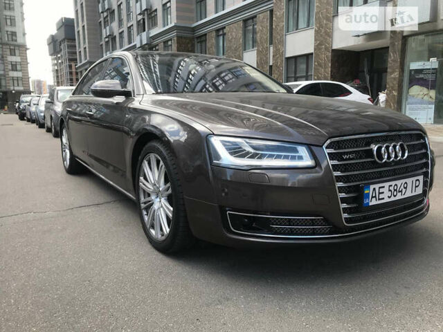Ауди А8, объемом двигателя 6.3 л и пробегом 65 тыс. км за 40000 $, фото 1 на Automoto.ua