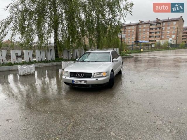 Серый Ауди А8, объемом двигателя 4.2 л и пробегом 400 тыс. км за 5500 $, фото 1 на Automoto.ua