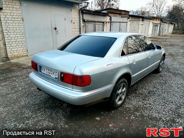 Сірий Ауді A8, об'ємом двигуна 2.8 л та пробігом 350 тис. км за 4000 $, фото 1 на Automoto.ua