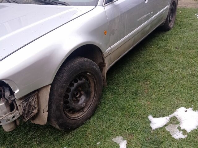 Сірий Ауді A8, об'ємом двигуна 0 л та пробігом 328 тис. км за 1000 $, фото 1 на Automoto.ua