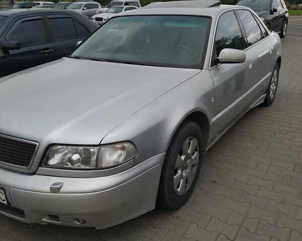 Серый Ауди А8, объемом двигателя 4.2 л и пробегом 370 тыс. км за 4700 $, фото 1 на Automoto.ua
