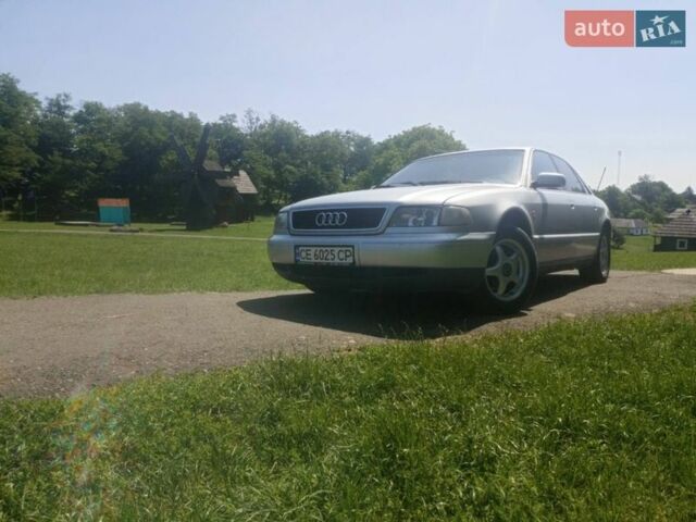 Серый Ауди А8, объемом двигателя 2.5 л и пробегом 360 тыс. км за 4000 $, фото 1 на Automoto.ua