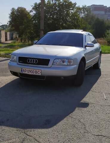 Серый Ауди А8, объемом двигателя 4.2 л и пробегом 245 тыс. км за 9500 $, фото 1 на Automoto.ua