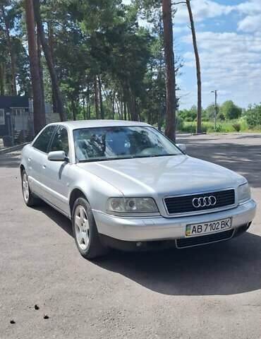Серый Ауди А8, объемом двигателя 3.7 л и пробегом 259 тыс. км за 5700 $, фото 1 на Automoto.ua