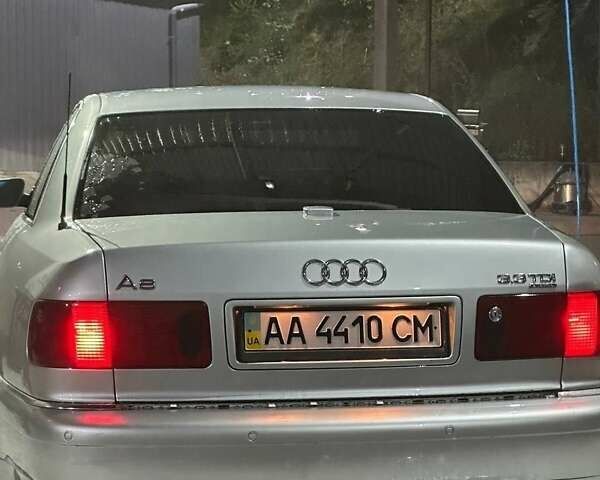 Сірий Ауді A8, об'ємом двигуна 3.3 л та пробігом 200 тис. км за 3200 $, фото 1 на Automoto.ua