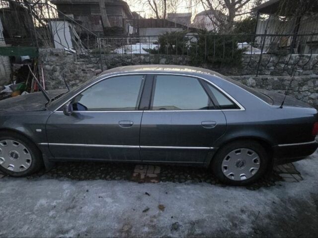 Серый Ауди А8, объемом двигателя 4.2 л и пробегом 400 тыс. км за 5500 $, фото 1 на Automoto.ua