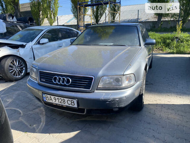 Сірий Ауді A8, об'ємом двигуна 3.3 л та пробігом 200 тис. км за 2600 $, фото 1 на Automoto.ua