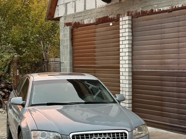 Сірий Ауді A8, об'ємом двигуна 4.2 л та пробігом 187 тис. км за 6000 $, фото 1 на Automoto.ua