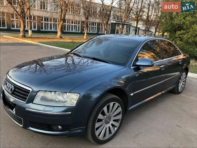 Серый Ауди А8, объемом двигателя 4.17 л и пробегом 300 тыс. км за 5700 $, фото 1 на Automoto.ua