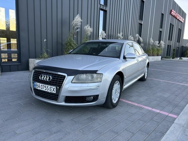 Сірий Ауді A8, об'ємом двигуна 3 л та пробігом 293 тис. км за 5897 $, фото 1 на Automoto.ua