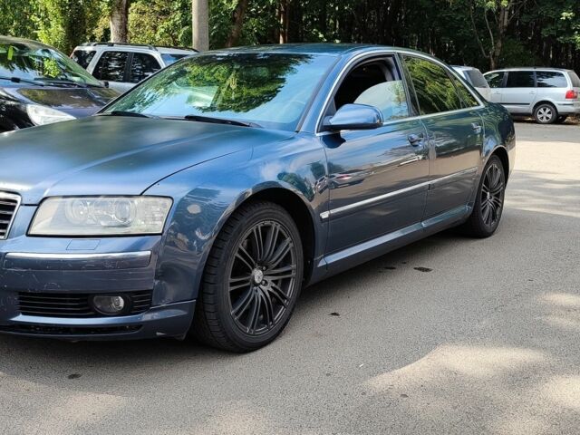Серый Ауди А8, объемом двигателя 3 л и пробегом 326 тыс. км за 6200 $, фото 1 на Automoto.ua