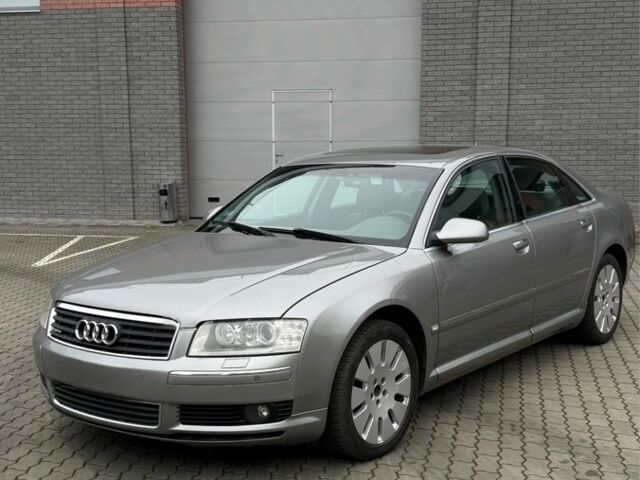 Серый Ауди А8, объемом двигателя 3 л и пробегом 374 тыс. км за 5000 $, фото 1 на Automoto.ua