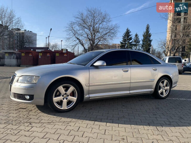 Серый Ауди А8, объемом двигателя 3 л и пробегом 265 тыс. км за 10800 $, фото 1 на Automoto.ua