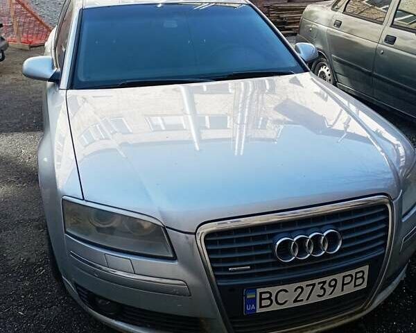 Ауди А8 2005 в Львове на Automoto.ua Серый Ауди А8, объемом двигателя 3.7 л и пробегом 280 тыс. км за 8500 $, фото 1 на Automoto.ua