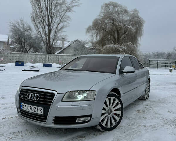 Сірий Ауді A8, об'ємом двигуна 4.2 л та пробігом 280 тис. км за 9500 $, фото 1 на Automoto.ua