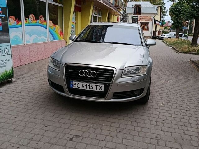 Сірий Ауді A8, об'ємом двигуна 2.98 л та пробігом 330 тис. км за 8999 $, фото 1 на Automoto.ua