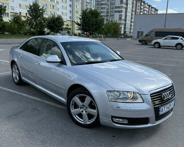 Серый Ауди А8, объемом двигателя 2.97 л и пробегом 400 тыс. км за 9950 $, фото 1 на Automoto.ua