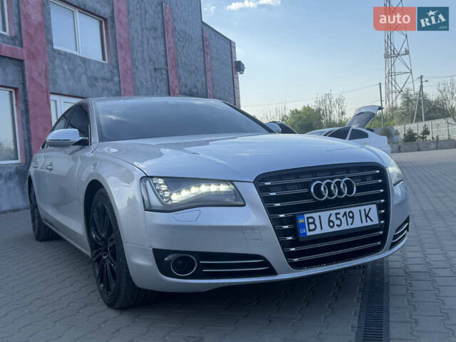 Серый Ауди А8, объемом двигателя 4.2 л и пробегом 266 тыс. км за 18500 $, фото 1 на Automoto.ua