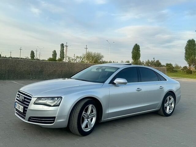 Сірий Ауді A8, об'ємом двигуна 2.97 л та пробігом 270 тис. км за 17900 $, фото 1 на Automoto.ua