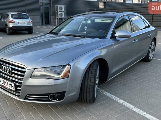 Сірий Ауді A8, об'ємом двигуна 3 л та пробігом 242 тис. км за 16500 $, фото 1 на Automoto.ua