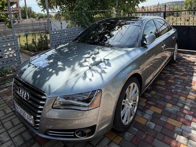 Сірий Ауді A8, об'ємом двигуна 3 л та пробігом 224 тис. км за 19500 $, фото 1 на Automoto.ua