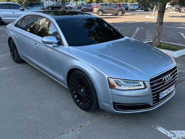 Сірий Ауді A8, об'ємом двигуна 3 л та пробігом 172 тис. км за 22900 $, фото 1 на Automoto.ua