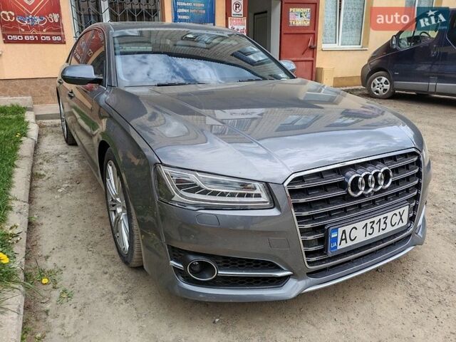 Серый Ауди А8, объемом двигателя 3 л и пробегом 168 тыс. км за 18500 $, фото 1 на Automoto.ua