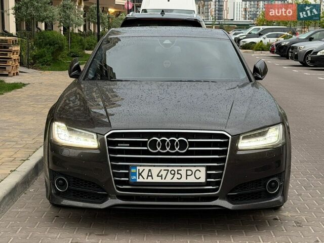 Сірий Ауді A8, об'ємом двигуна 4.13 л та пробігом 200 тис. км за 24500 $, фото 1 на Automoto.ua