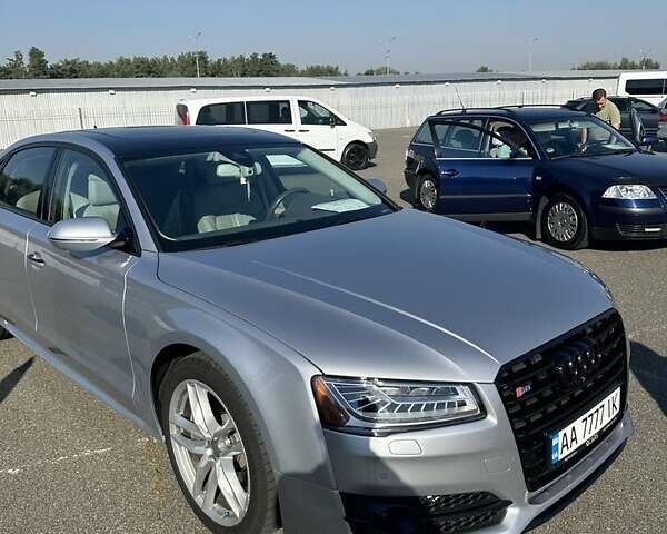 Серый Ауди А8, объемом двигателя 3 л и пробегом 114 тыс. км за 21500 $, фото 1 на Automoto.ua