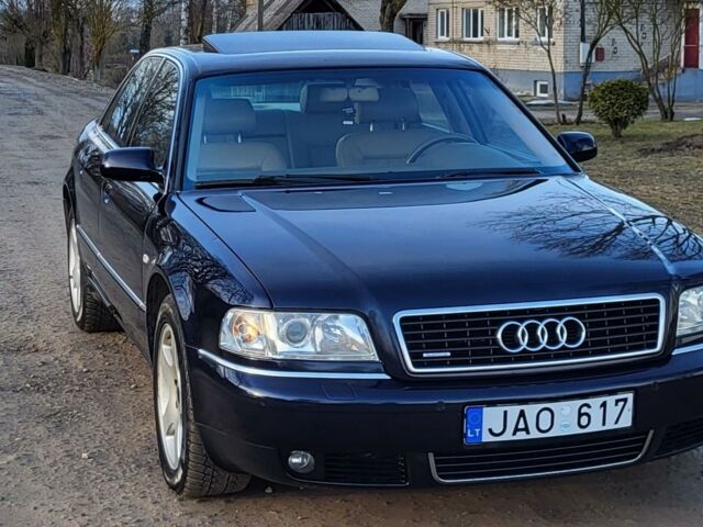 Синий Ауди А8, объемом двигателя 3.3 л и пробегом 320 тыс. км за 6500 $, фото 1 на Automoto.ua