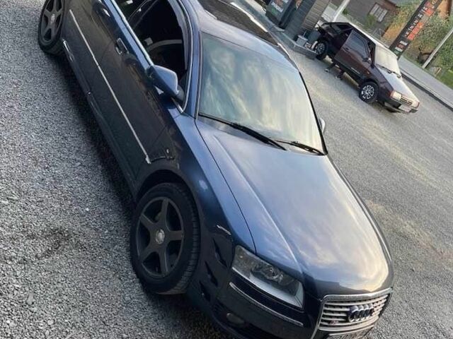 Синій Ауді A8, об'ємом двигуна 4.2 л та пробігом 226 тис. км за 8000 $, фото 1 на Automoto.ua